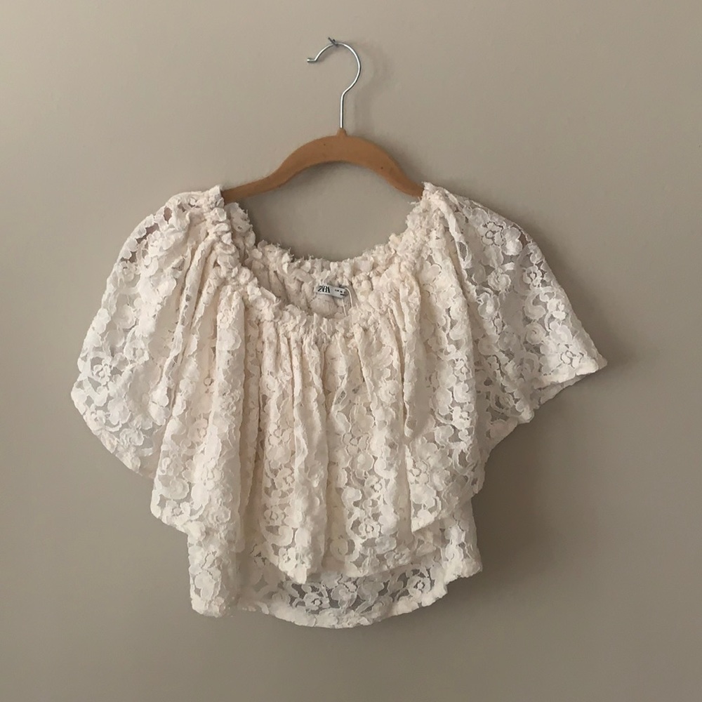 NWT zara off-the-shoulder lace crop top